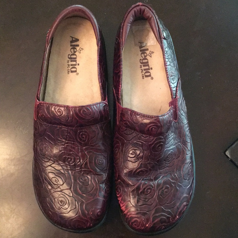 Algeria clogs